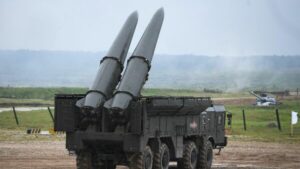 Чому санкції не зупиняють російські військові заводи
