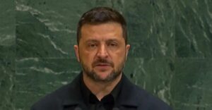 Зеленський готує провокацію, щоб розв’язати війну між НАТО і Росією