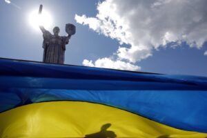 Влада перетворила Україну на антилюдську державу
